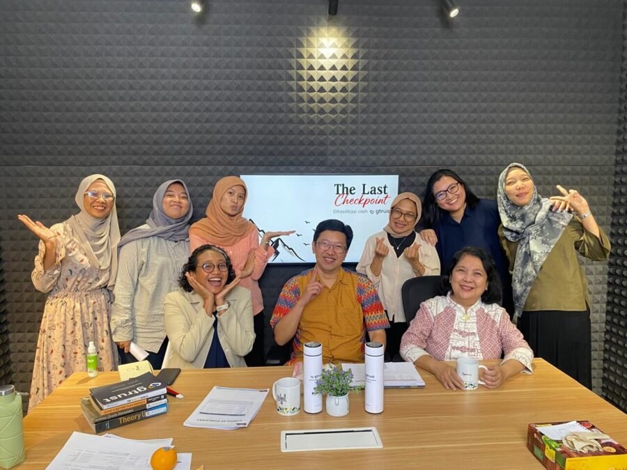 Dokumentasi kegiatan Andreas Hartono, CFP