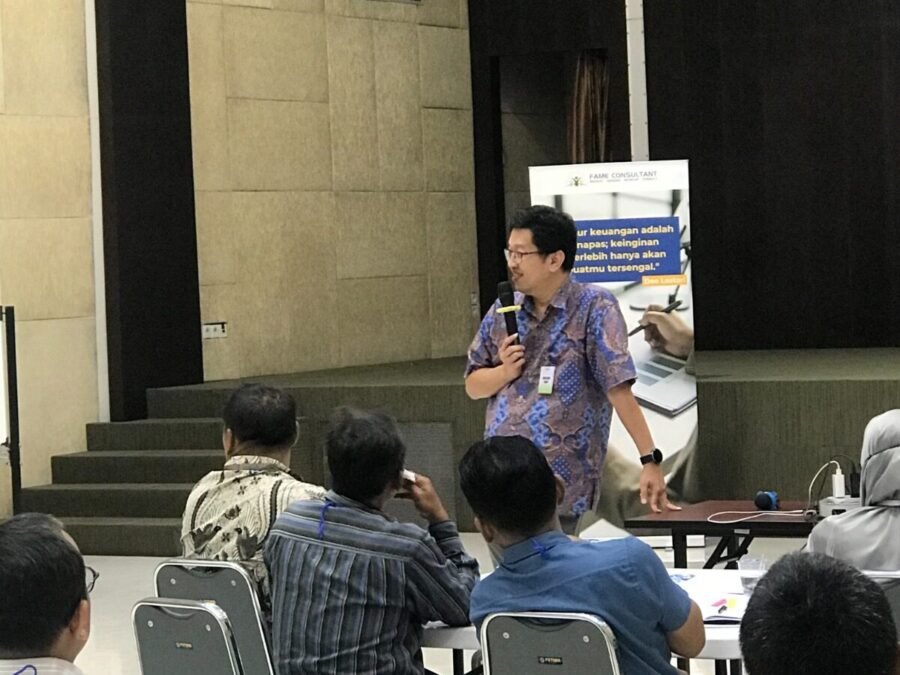 Dokumentasi kegiatan Andreas Hartono, CFP